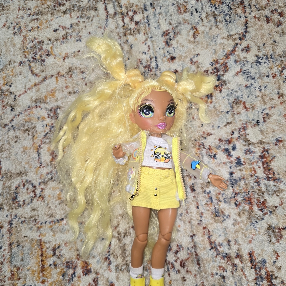 Rainbow Fashion Dolls Set Of 4 - Multicolor - Picture 11 of 13